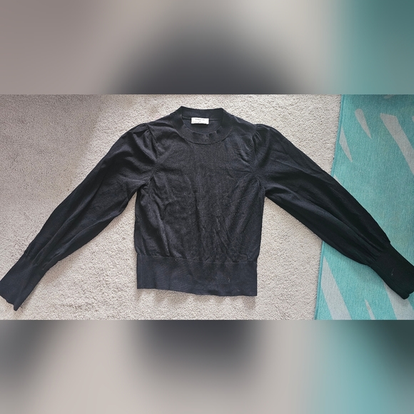 Babaton - Picture 1 of 4